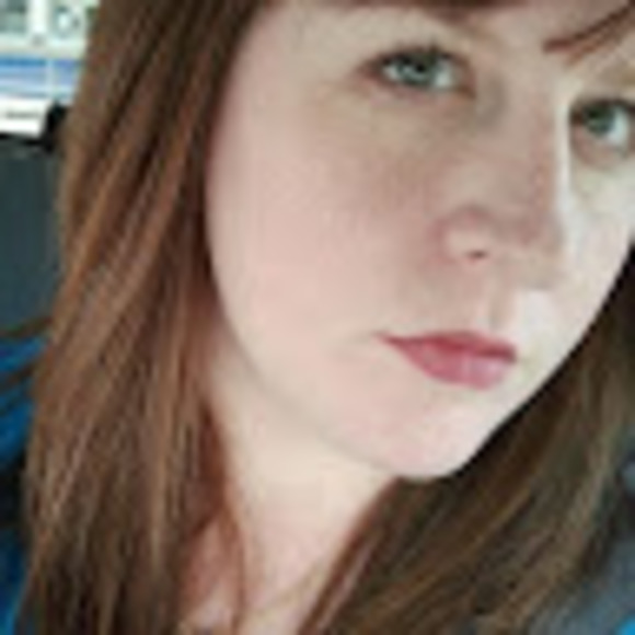 Meet your Posher, Jodie - Picture 1 of 1